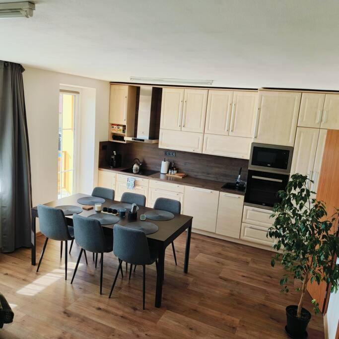 דירות Kunovice Cervena Cesta מראה חיצוני תמונה